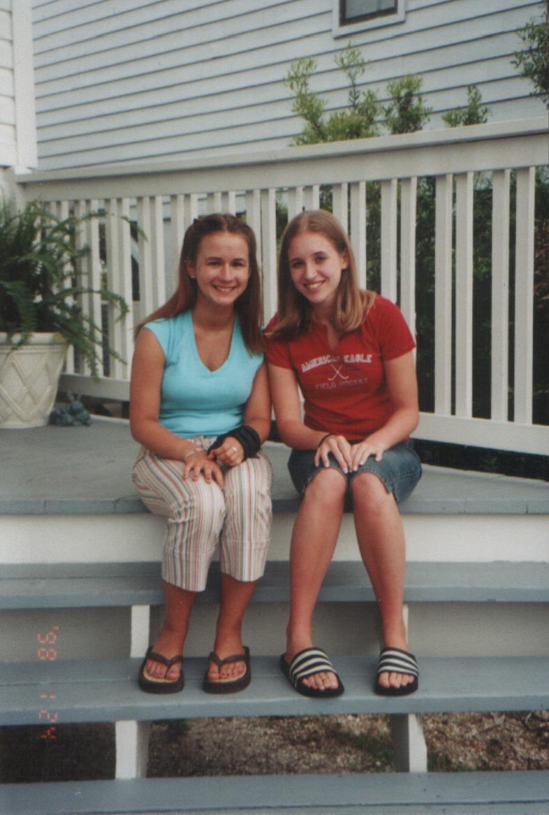 sbporchgirls.jpg