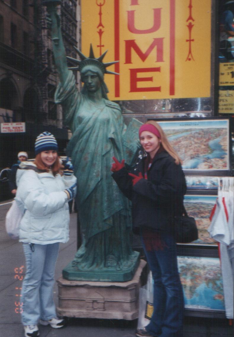 statueyeah.jpg